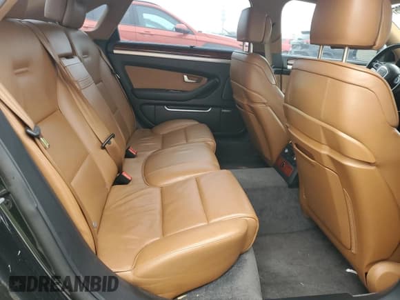 ✅ 2010 Audi A8 • VIN: WAURVAFA7AN006264 • Lot: 55554305. Listed on Copart with Not provided. Free auction sales archive from the USA and detailed vehicle history report at DreamBid. Image 10.