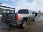 ✅ 2003 Chevrolet Silverado 1500 • VIN: 1GCEK19T13Z217754 • Лот: 33433182. Опубликован ранее на Copart с пробегом 381 850 миль. Бесплатный доступ к архиву аукционных продаж из США и подробный отчёт об истории автомобиля на DreamBid. Изображение 4.