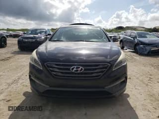 ✅ 2016 Hyundai Sonata Sport • VIN: 5NPE34AF6GH265705 • Lot: 73282392. Listed on Copart with 124,766 mi. Free auction sales archive from the USA and detailed vehicle history report at DreamBid. Image 5.