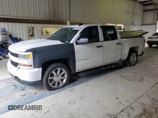 ✅ 2018 Chevrolet Silverado 1500 Custom • VIN: 3GCPCPEC0JG180370 • Lot: 90612005. Wystawiony na Copart z przebiegiem 189 632 mil. Bezpłatny archiwum sprzedaży aukcyjnych z USA i szczegółowy raport historii pojazdu na DreamBid. Zdjęcie 1.