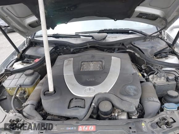 ✅ 2007 Mercedes-Benz CLK 550 • VIN: WDBTK72F77T080597 • Lot: 43088622. Wystawiony na IAAI z przebiegiem 172 681 mil. Bezpłatny archiwum sprzedaży aukcyjnych z USA i szczegółowy raport historii pojazdu na DreamBid. Zdjęcie 10.