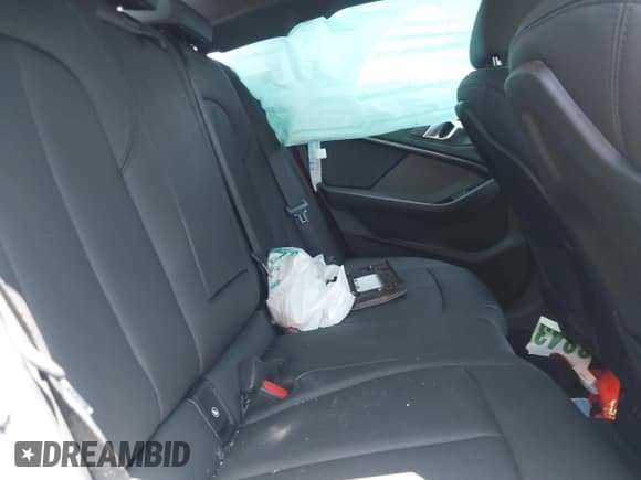 ✅ 2021 BMW 2 Series 228i • VIN: WBA53AK04M7J13461 • Lot: 42261729. Wystawiony na IAAI z przebiegiem 37 681 mil. Bezpłatny archiwum sprzedaży aukcyjnych z USA i szczegółowy raport historii pojazdu na DreamBid. Zdjęcie 8.