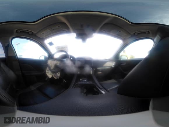 ✅ 2020 Jaguar F-Pace 30t Prestige • VIN: SADCK2GX9LA640538 • Лот: 43210597. Опубликован ранее на IAAI с пробегом 85 385 миль. Бесплатный доступ к архиву аукционных продаж из США и подробный отчёт об истории автомобиля на DreamBid. Изображение 18.