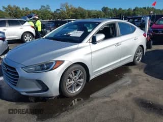 ✅ 2017 Hyundai Elantra SE • VIN: KMHD84LF2HU361070 • Лот: 43504346. Опубликован ранее на IAAI с пробегом 240 994 миль. Бесплатный доступ к архиву аукционных продаж из США и подробный отчёт об истории автомобиля на DreamBid. Изображение 2.