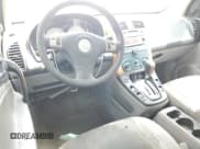 ✅ 2007 Saturn VUE V6 • VIN: 5GZCZ53427S800861 • Lot: 61335625. Wystawiony na Copart z przebiegiem 213 903 mil. Bezpłatny archiwum sprzedaży aukcyjnych z USA i szczegółowy raport historii pojazdu na DreamBid. Zdjęcie 8.