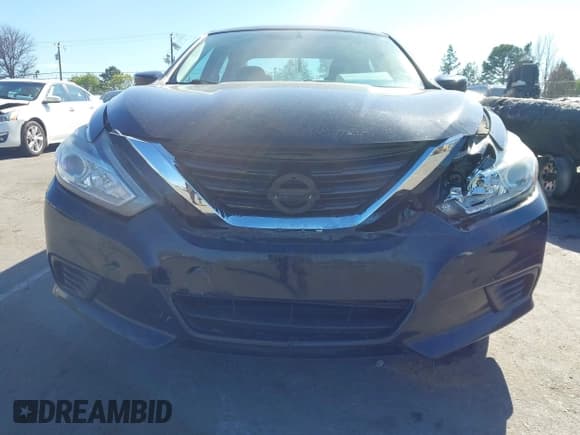 ✅ 2017 Nissan Altima SR • VIN: 1N4AL3AP2HC473178 • Lot: 41834628. Wystawiony na IAAI z przebiegiem 123 280 mil. Bezpłatny archiwum sprzedaży aukcyjnych z USA i szczegółowy raport historii pojazdu na DreamBid. Zdjęcie 12.