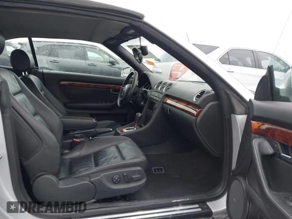 ✅ 2009 Audi A4 2.0T • VIN: WAUDF48H79K008418 • Lot: 43649600. Listed on IAAI with 129,793 mi. Free auction sales archive from the USA and detailed vehicle history report at DreamBid. Image 5.