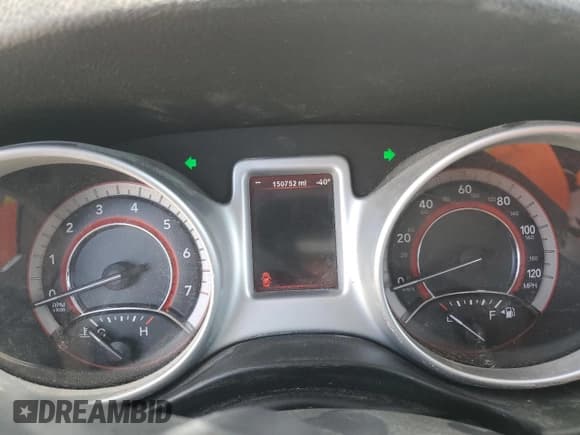 ✅ 2011 Dodge Journey R/T • VIN: 3D4PG7FG6BT532076 • Lot: 60700645. Wystawiony na Copart z przebiegiem 150 752 mil. Bezpłatny archiwum sprzedaży aukcyjnych z USA i szczegółowy raport historii pojazdu na DreamBid. Zdjęcie 9.