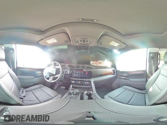 ✅ 2025 GMC Sierra 1500 Denali • VIN: 3GTUUGED8SG275012 • Лот: 64973085. Опубликован ранее на Copart с пробегом 2 886 миль. Бесплатный доступ к архиву аукционных продаж из США и подробный отчёт об истории автомобиля на DreamBid. Изображение 14.