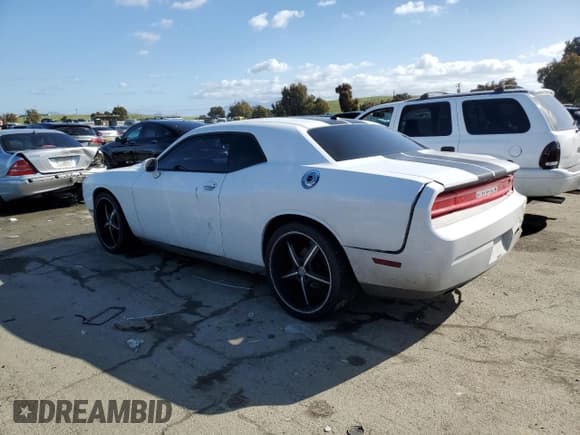 ✅ 2012 Dodge Challenger SXT • VIN: 2C3CDYAGXCH170592 • Lot: 45268205. Wystawiony na Copart z przebiegiem 144 230 mil. Bezpłatny archiwum sprzedaży aukcyjnych z USA i szczegółowy raport historii pojazdu na DreamBid. Zdjęcie 2.