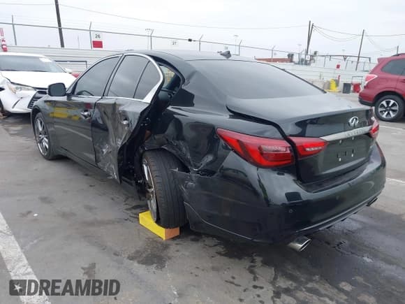 ✅ 2021 Infiniti Q50 Signature Edition • VIN: JN1EV7CP7MM706053 • Lot: 42036446. Wystawiony na IAAI z przebiegiem 26 392 mil. Bezpłatny archiwum sprzedaży aukcyjnych z USA i szczegółowy raport historii pojazdu na DreamBid. Zdjęcie 3.