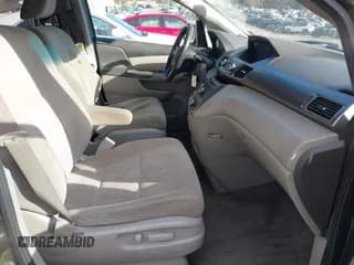 ✅ 2015 Honda Odyssey LX • VIN: 5FNRL5H25FB094386 • Lot: 43683126. Listed on IAAI with 198,519 mi. Free auction sales archive from the USA and detailed vehicle history report at DreamBid. Image 5.