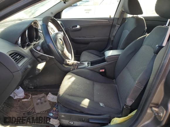 ✅ 2011 Chevrolet Malibu 1LT • VIN: 1G1ZC5E11BF218020 • Lot: 76880924. Listed on Copart with 215,802 mi. Free auction sales archive from the USA and detailed vehicle history report at DreamBid. Image 7.