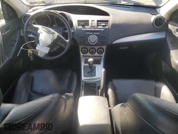 ✅ 2011 Mazda 3 S Grand Touring • VIN: JM1BL1M6XB1419104 • Lot: 81773315. Wystawiony na Copart z przebiegiem 192 903 mil. Bezpłatny archiwum sprzedaży aukcyjnych z USA i szczegółowy raport historii pojazdu na DreamBid. Zdjęcie 8.