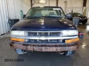 ✅ 2003 Chevrolet S-10 LS • VIN: 1GCDT19X938245738 • Лот: 42430445. Опубликован ранее на Copart с пробегом 190 658 миль. Бесплатный доступ к архиву аукционных продаж из США и подробный отчёт об истории автомобиля на DreamBid. Изображение 5.