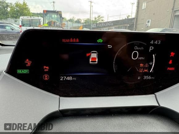 ✅ 2024 Toyota Prius LE • VIN: JTDADABU6R3018898 • Lot: 43005328. Wystawiony na IAAI z przebiegiem 2 748 mil. Bezpłatny archiwum sprzedaży aukcyjnych z USA i szczegółowy raport historii pojazdu na DreamBid. Zdjęcie 7.