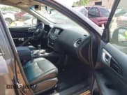 ✅ 2014 Nissan Pathfinder SV • VIN: 5N1AR2MM7EC710811 • Lot: 42142870. Listed on IAAI with 158,803 mi. Free auction sales archive from the USA and detailed vehicle history report at DreamBid. Image 5.