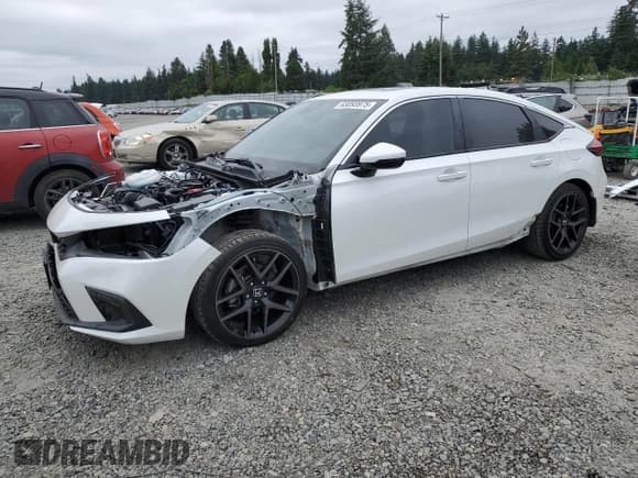 ✅ 2024 Honda Civic Sport Touring • VIN: 19XFL1G89RE004460 • Lot: 63093975. Listed on Copart with 6,968 mi. Free auction sales archive from the USA and detailed vehicle history report at DreamBid. Image 1.