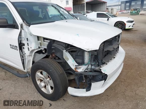 ✅ 2018 Ram 1500 Tradesman • VIN: 1C6RR6FGXJS341424 • Lot: 41609821. Listed on IAAI with 86,894 mi. Free auction sales archive from the USA and detailed vehicle history report at DreamBid. Image 17.