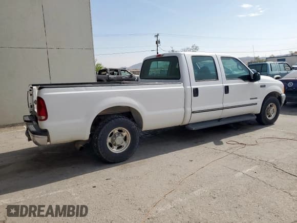 ✅ 2000 Ford F-250 XL • VIN: 1FTNW20F2YEA94014 • Lot: 57772985. Listed on Copart with 265,609 mi. Free auction sales archive from the USA and detailed vehicle history report at DreamBid. Image 3.