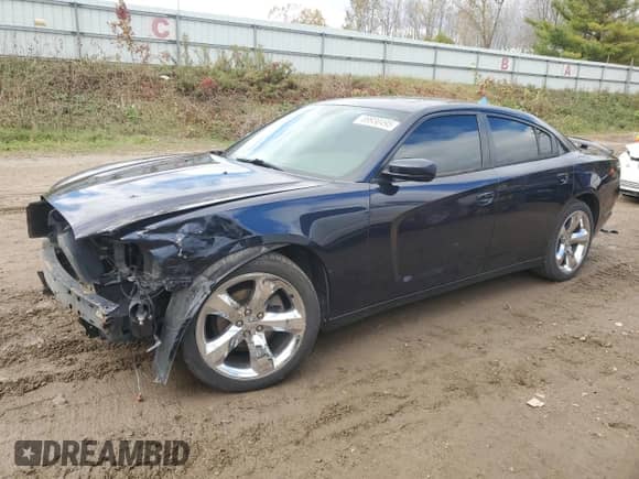 2012 Dodge Charger SXT z VIN 2C3CDXHGXCH165053, wystawiony jako Copart lot #89930495 z przebiegiem 162 557 mil mil oraz Czysty tytuł • Clean title. Historia ofert i sprzedaży dostępna na DreamBid. Obrazek 1.