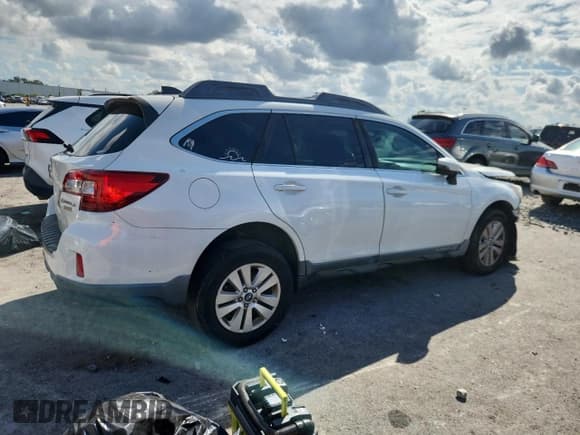 ✅ 2017 Subaru Outback Premium • VIN: 4S4BSAFC6H3424783 • Lot: 91233285. Wystawiony na Copart z przebiegiem 139 229 mil. Bezpłatny archiwum sprzedaży aukcyjnych z USA i szczegółowy raport historii pojazdu na DreamBid. Zdjęcie 3.