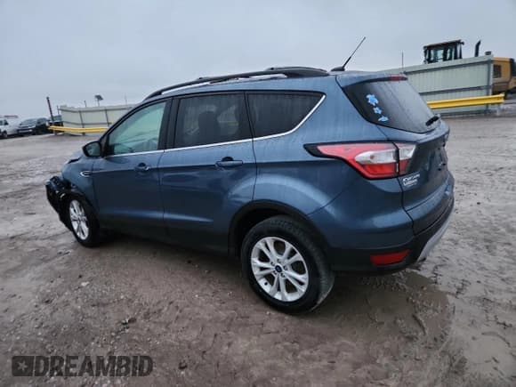 ✅ 2018 Ford Escape SE • VIN: 1FMCU9GD6JUA93269 • Lot: 89873135. Wystawiony na Copart z przebiegiem 53 930 mil. Bezpłatny archiwum sprzedaży aukcyjnych z USA i szczegółowy raport historii pojazdu na DreamBid. Zdjęcie 2.