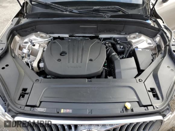 ✅ 2023 Volvo XC90 Plus • VIN: YV4L12PN7P1903108 • Lot: 47809685. Wystawiony na Copart z przebiegiem 14 235 mil. Bezpłatny archiwum sprzedaży aukcyjnych z USA i szczegółowy raport historii pojazdu na DreamBid. Zdjęcie 12.