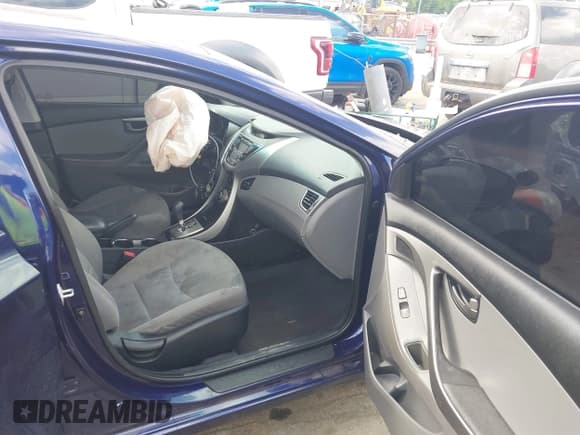 ✅ 2013 Hyundai Elantra GLS • VIN: 5NPDH4AE3DH336780 • Lot: 42226503. Listed on IAAI with 202,750 mi. Free auction sales archive from the USA and detailed vehicle history report at DreamBid. Image 5.