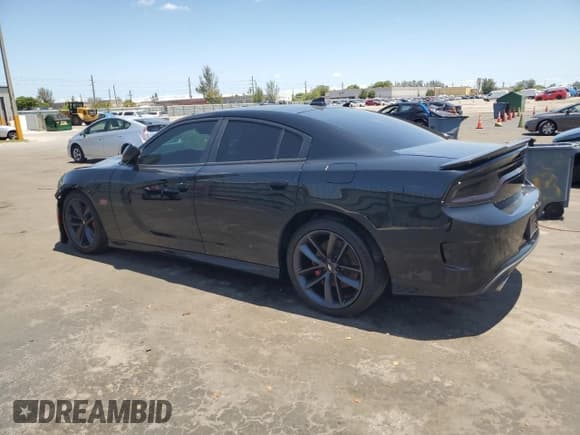✅ 2019 Dodge Charger Scat Pack • VIN: 2C3CDXGJ3KH740055 • Лот: 57780425. Опубликован ранее на Copart с пробегом 68 394 миль. Бесплатный доступ к архиву аукционных продаж из США и подробный отчёт об истории автомобиля на DreamBid. Изображение 2.