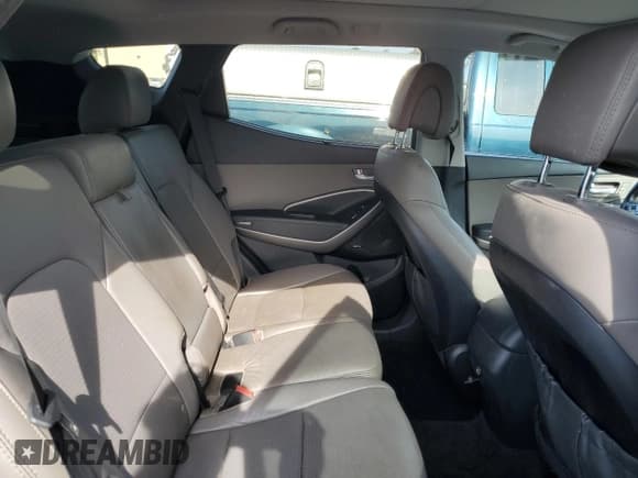 ✅ 2016 Hyundai Santa Fe • VIN: 5XYZWDLA3GG341625 • Лот: 54392484. Опубликован ранее на Copart с пробегом Не указан. Бесплатный доступ к архиву аукционных продаж из США и подробный отчёт об истории автомобиля на DreamBid. Изображение 11.
