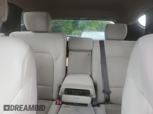 ✅ 2018 Hyundai Santa Fe 2.4L • VIN: 5NMZUDLB4JH062759 • Лот: 62489974. Опубликован ранее на Copart с пробегом 122 778 миль. Бесплатный доступ к архиву аукционных продаж из США и подробный отчёт об истории автомобиля на DreamBid. Изображение 10.