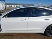 ✅ 2020 Tesla Model 3 Performance • VIN: 5YJ3E1EC9LF784546 • Lot: 43587179. Wystawiony na IAAI z przebiegiem 69 586 mil. Bezpłatny archiwum sprzedaży aukcyjnych z USA i szczegółowy raport historii pojazdu na DreamBid. Zdjęcie 15.