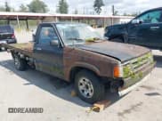 ✅ 1986 Mazda B-Series • VIN: JM2UF2113G0524509 • Lot: 42782383. Wystawiony na IAAI z przebiegiem 313 108 mil. Bezpłatny archiwum sprzedaży aukcyjnych z USA i szczegółowy raport historii pojazdu na DreamBid. Zdjęcie 1.