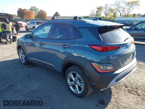 2022 Hyundai Kona SEL with VIN KM8K6CAB9NU838323, listed as a IAAI auction lot 43528116 with 27,859 mi miles and . Bid and sale history available at DreamBid. Image 3.