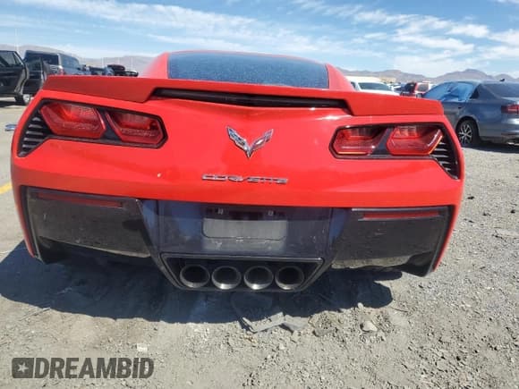✅ 2015 Chevrolet Corvette Z51 2LT • VIN: 1G1YK2D73F5124333 • Lot: 71477155. Listed on Copart with 84,583 mi. Free auction sales archive from the USA and detailed vehicle history report at DreamBid. Image 6.