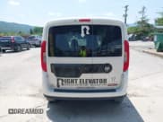 ✅ 2015 Ram ProMaster City Cargo Tradesman SLT • VIN: ZFBERFBT5F6A18267 • Lot: 42473248. Wystawiony na IAAI z przebiegiem 147 831 mil. Bezpłatny archiwum sprzedaży aukcyjnych z USA i szczegółowy raport historii pojazdu na DreamBid. Zdjęcie 15.