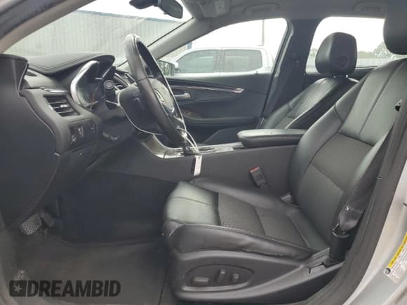 ✅ 2015 Chevrolet Impala LT • VIN: 2G1125S33F9105478 • Лот: 71590074. Опубликован ранее на Copart с пробегом 269 624 миль. Бесплатный доступ к архиву аукционных продаж из США и подробный отчёт об истории автомобиля на DreamBid. Изображение 7.