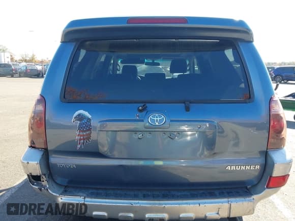 ✅ 2005 Toyota 4Runner SR5 • VIN: JTEBU14R250073840 • Lot: 43511945. Wystawiony na IAAI z przebiegiem 164 284 mil. Bezpłatny archiwum sprzedaży aukcyjnych z USA i szczegółowy raport historii pojazdu na DreamBid. Zdjęcie 16.