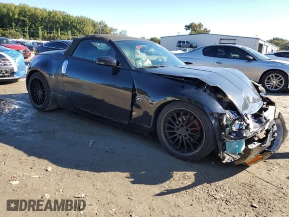 ✅ 2005 Nissan 350Z Touring • VIN: JN1AZ36A05M751209 • Lot: 86710285. Listed on Copart with Not provided. Free auction sales archive from the USA and detailed vehicle history report at DreamBid. Image 4.
