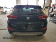 ✅ 2017 Hyundai Tucson Sport • VIN: KM8J3CA20HU434853 • Лот: 82310885. Опубликован ранее на Copart с пробегом 82 725 миль. Бесплатный доступ к архиву аукционных продаж из США и подробный отчёт об истории автомобиля на DreamBid. Изображение 6.