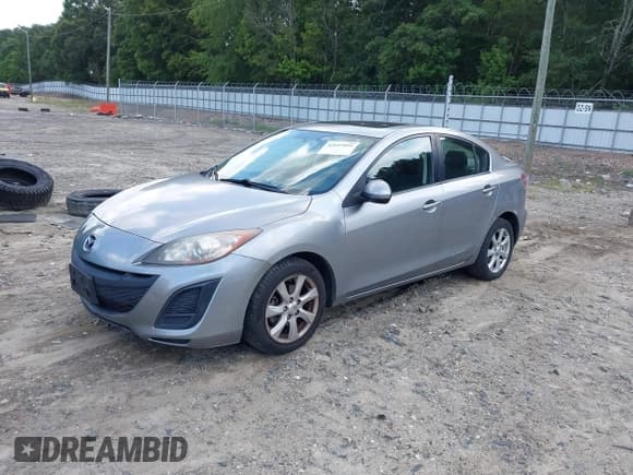✅ 2010 Mazda 3 i Sport • VIN: JM1BL1SF2A1342701 • Lot: 42697091. Wystawiony na IAAI z przebiegiem 242 425 mil. Bezpłatny archiwum sprzedaży aukcyjnych z USA i szczegółowy raport historii pojazdu na DreamBid. Zdjęcie 2.