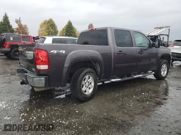 ✅ 2010 GMC Sierra 1500 • VIN: 3GTXKVE21AG104008 • Lot: 78442974. Wystawiony na Copart z przebiegiem 232 804 mil. Bezpłatny archiwum sprzedaży aukcyjnych z USA i szczegółowy raport historii pojazdu na DreamBid. Zdjęcie 3.