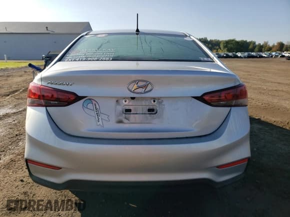 ✅ 2018 Hyundai Accent SEL • VIN: 3KPC24A33JE026639 • Лот: 76959974. Опубликован ранее на Copart с пробегом 147 683 миль. Бесплатный доступ к архиву аукционных продаж из США и подробный отчёт об истории автомобиля на DreamBid. Изображение 6.
