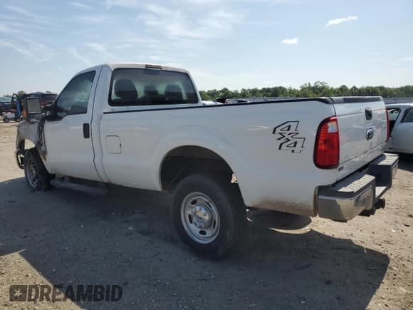 ✅ 2015 Ford F-250 XLT • VIN: 1FTBF2B6XFEA80102 • Lot: 65196695. Wystawiony na Copart z przebiegiem Nie podano. Bezpłatny archiwum sprzedaży aukcyjnych z USA i szczegółowy raport historii pojazdu na DreamBid. Zdjęcie 2.