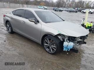✅ 2021 Lexus ES 350 F Sport • VIN: 58AGZ1B1XMU098554 • Lot: 42026390. Wystawiony na IAAI z przebiegiem 86 171 mil. Bezpłatny archiwum sprzedaży aukcyjnych z USA i szczegółowy raport historii pojazdu na DreamBid. Zdjęcie 1.