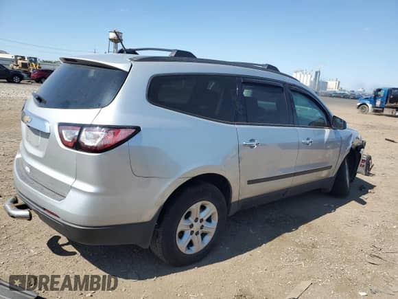 2013 Chevrolet Traverse LS with VIN 1GNKRFEDXDJ173495, listed as a Copart auction lot 71865155 with 184,329 mi miles and Salvage title. Bid and sale history available at DreamBid. Image 3.