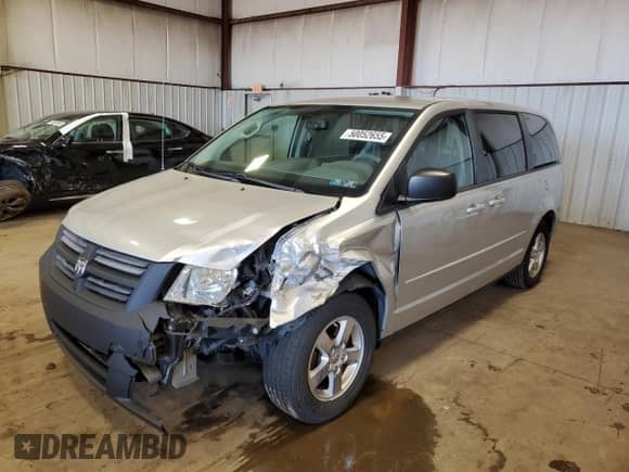 2010 Dodge Grand Caravan SE with VIN 2D4RN4DE2AR164480, listed as a Copart auction lot 50052655 with 125,744 mi miles and Salvage title. Bid and sale history available at DreamBid. Image 1.
