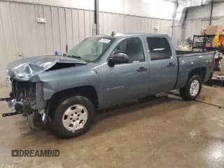 ✅ 2011 Chevrolet Silverado 1500 LT • VIN: 3GCUKSE2XBG296144 • Lot: 42004645. Listed on Copart with 268,235 mi. Free auction sales archive from the USA and detailed vehicle history report at DreamBid. Image 1.