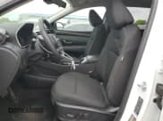 ✅ 2022 Hyundai Tucson SEL • VIN: 5NMJBCAE2NH141301 • Lot: 54353574. Wystawiony na Copart z przebiegiem 20 923 mil. Bezpłatny archiwum sprzedaży aukcyjnych z USA i szczegółowy raport historii pojazdu na DreamBid. Zdjęcie 7.